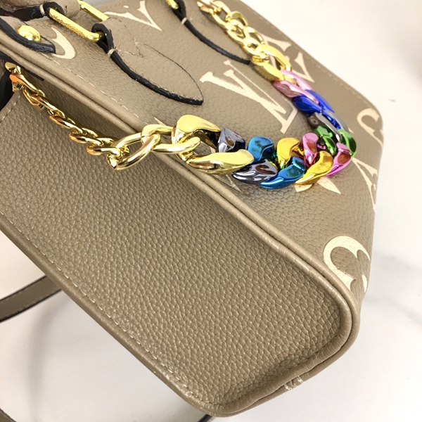 ルイヴィトンバッグ細部ディテール